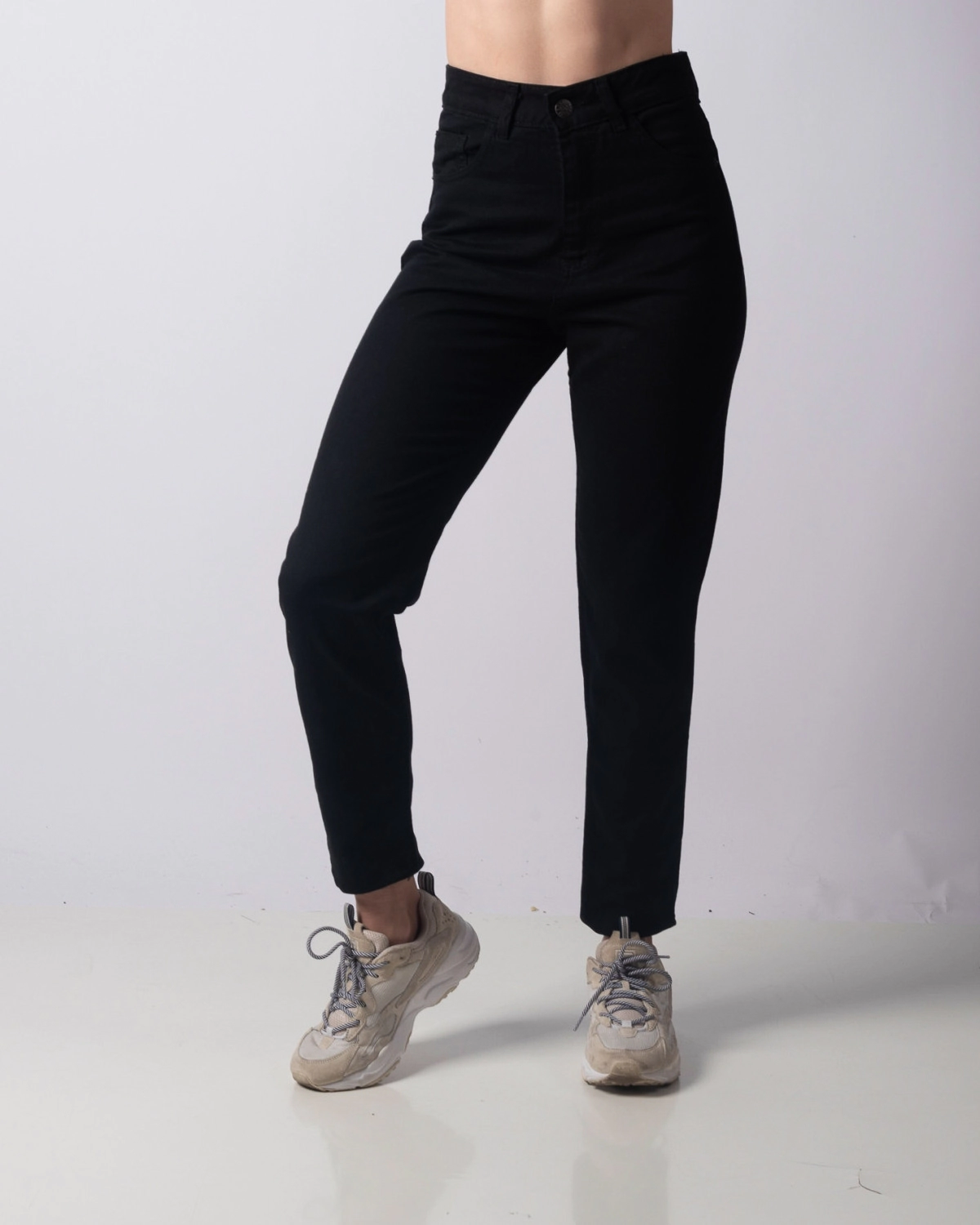 Jeans mom fit negro new arrivals